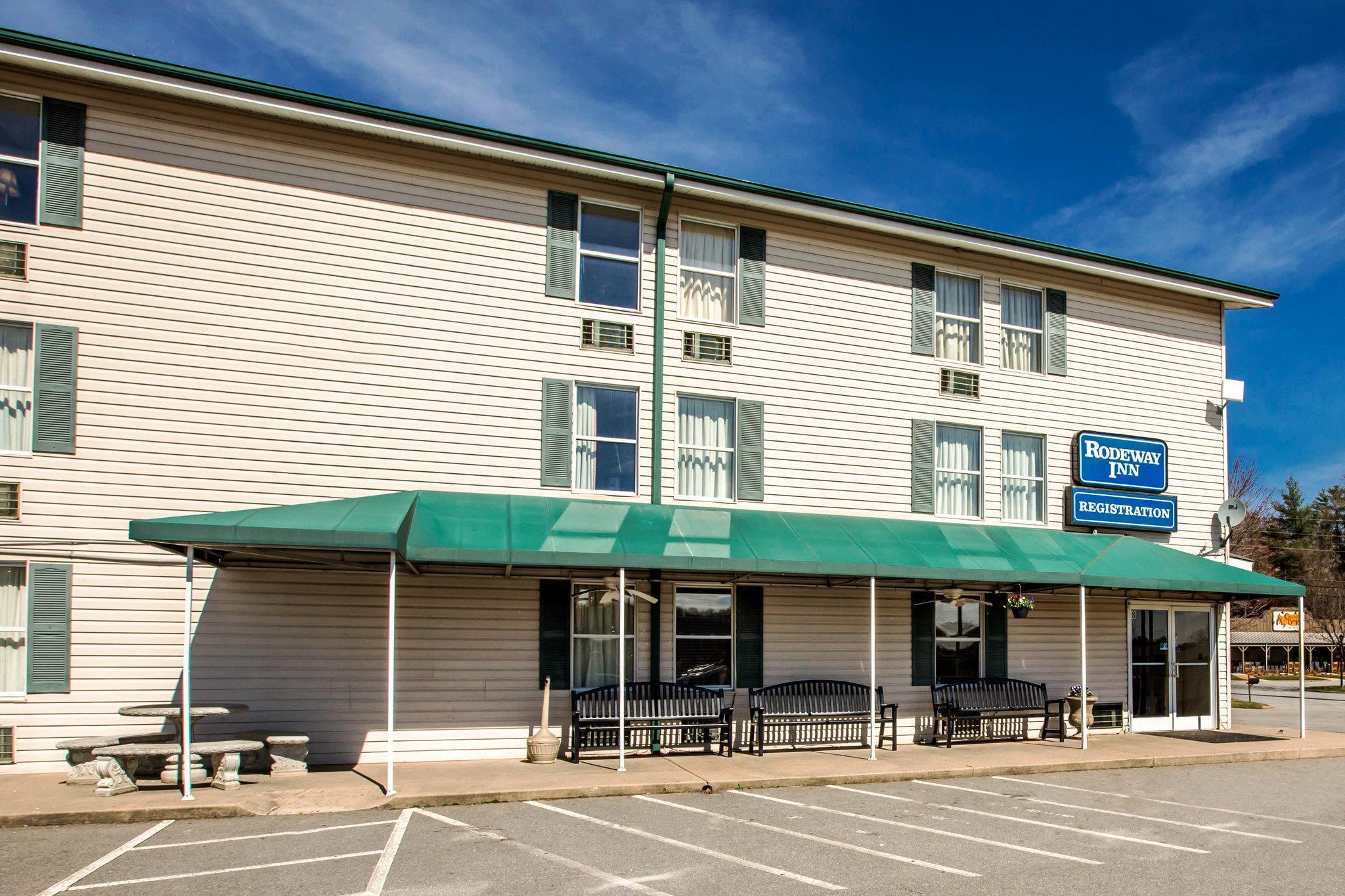 Rodeway Inn Asheville Exterior foto