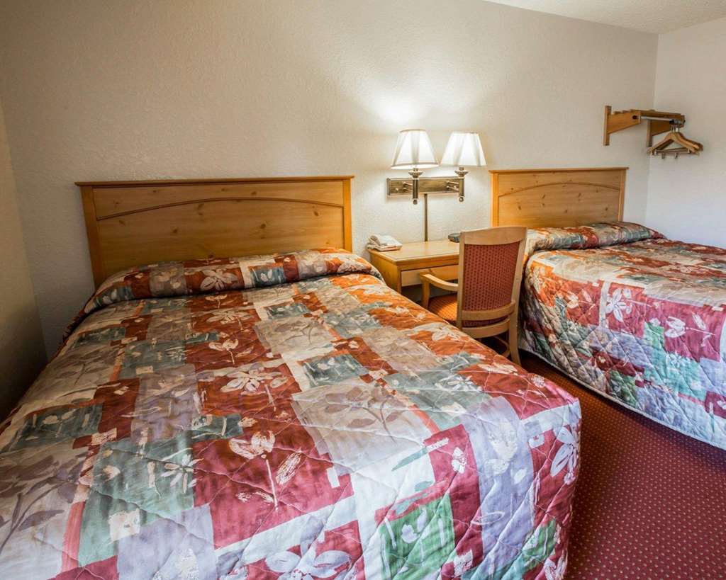 Rodeway Inn Asheville Zimmer foto